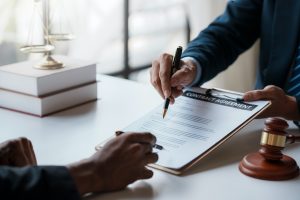 Lawyer enter into contract with debtor to mediate in lawsuit.